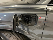 Q3 SPORTBACK S-LINE